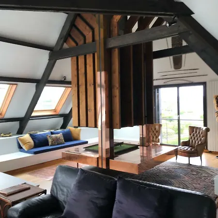 Chez Jeanne Plouneour-Trez