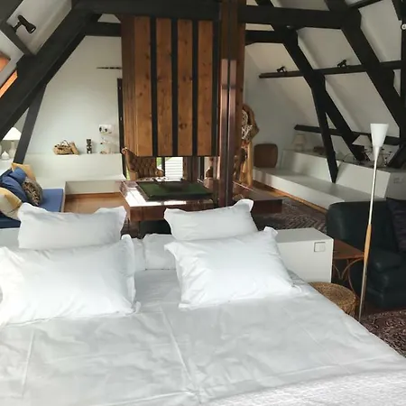 Chez Jeanne Homestay Plouneour-Trez